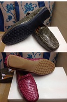 Ladies knitted shoes